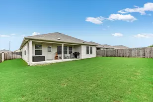 317 Colthorpe Ln, Hutto, TX 78634 - Photo 19
