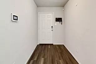 1215 Robbins, San Antonio, TX 78245 - Photo 3