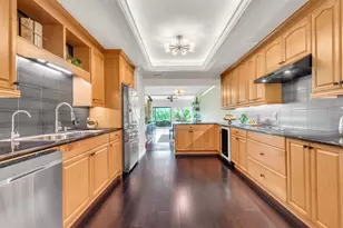 402 Seawind St, Lakeway, TX 78734 - Photo 17