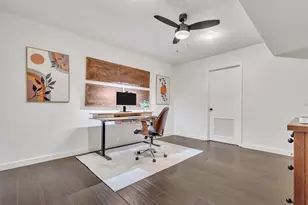402 Seawind St, Lakeway, TX 78734 - Photo 27
