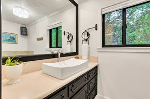 402 Seawind St, Lakeway, TX 78734 - Photo 23