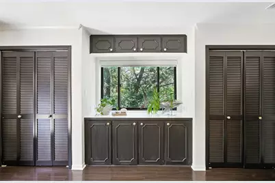 402 Seawind Street, Lakeway, TX 78734 - Photo 23