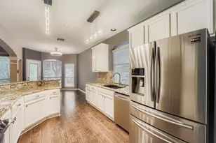 6900 Celtic Ct, Austin, TX 78754 - Photo 13