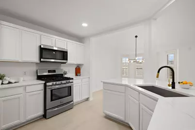 310 Bailey Loop, Kyle, TX 78640 - Photo 17