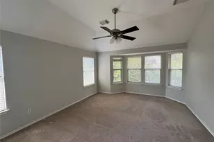 1810 Rosenborough Ln N, Round Rock, TX 78665 - Photo 19