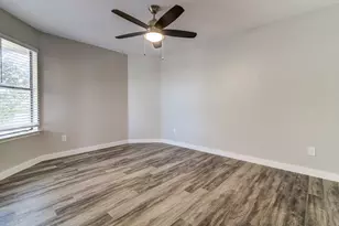 1205 Gregory Ln, Round Rock, TX 78664 - Photo 9