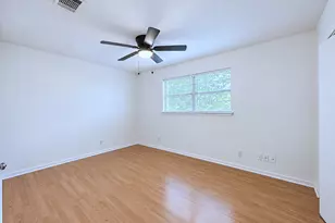 2011 Kirksey Dr, Austin, TX 78741 - Photo 15