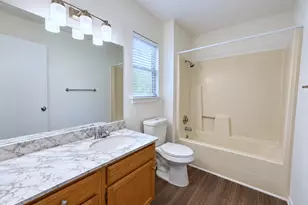 2011 Kirksey Dr, Austin, TX 78741 - Photo 11