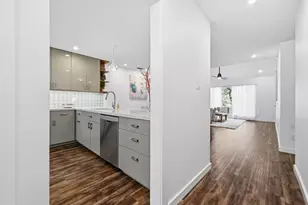 3857 Williamsburg Cir, Austin, TX 78731 - Photo 9