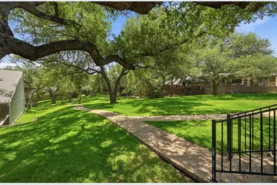 3857 Williamsburg Circle, Austin, TX 78731 - Photo 27