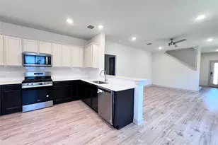 2108 Daleside Ln, Austin, TX 78754 - Photo 3