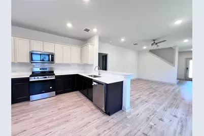 2108 Daleside Lane, Austin, TX 78754 - Photo 3