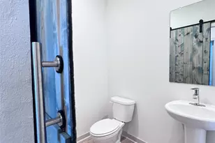 2108 Daleside Ln, Austin, TX 78754 - Photo 13