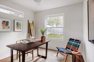 1003 Glen Oaks Ct, Austin, TX 78702 - Photo 13