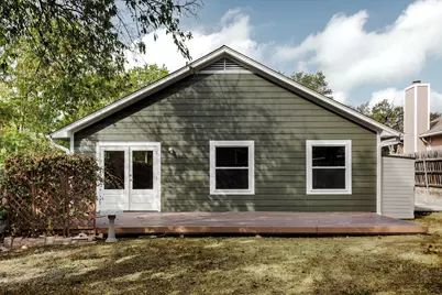 1003 Glen Oaks Court, Austin, TX 78702 - Photo 29