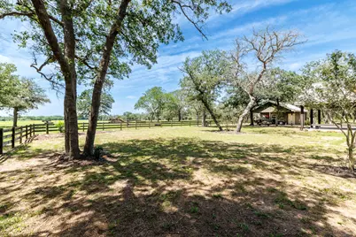 605 Fm 1682, Leesville, TX 78122 - Photo 23