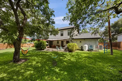 300 E Bluebonnet Lane, Johnson City, TX 78636 - Photo 35