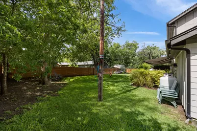 300 E Bluebonnet Lane, Johnson City, TX 78636 - Photo 35