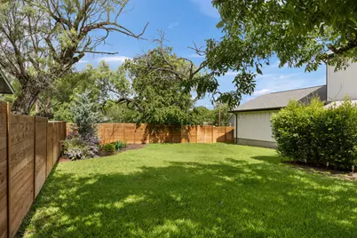 300 E Bluebonnet Lane, Johnson City, TX 78636 - Photo 29