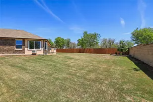 180 Chickadee Cove, Kyle, TX 78640 - Photo 35