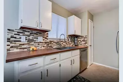 508 Edwards Drive, Round Rock, TX 78664 - Photo 5