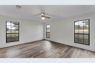 2569 County Road 443, Waelder, TX 78959 - Photo 23