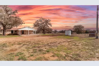2569 County Road 443, Waelder, TX 78959 - Photo 3