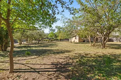 810 E 45th Street, Austin, TX 78751 - Photo 23