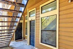 2802 Nueces St, Austin, TX 78705 - Photo 3