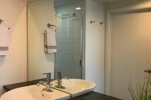 300 Bowie St, Austin, TX 78703 - Photo 5