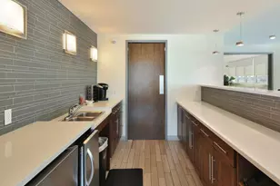300 Bowie St, Austin, TX 78703 - Photo 11