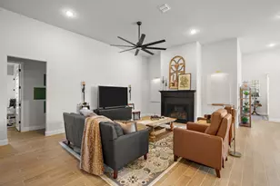 147 Epoch Dr, Austin, TX 78737 - Photo 13