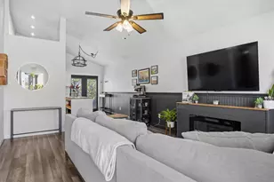 1015 E Yager Ln, Austin, TX 78753 - Photo 5