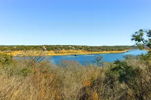 729 Nomad Dr, Spicewood, TX 78669 - Photo 3