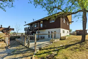 729 Nomad Dr, Spicewood, TX 78669 - Photo 37