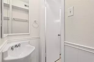 2800 Westhill Dr, Austin, TX 78704 - Photo 7