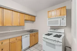 2800 Westhill Dr, Austin, TX 78704 - Photo 3