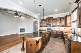 108 Yukon Cove, Hutto, TX 78634 - Photo 5