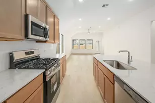 206 Melrose St, Hutto, TX 78634 - Photo 11