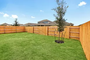 206 Melrose St, Hutto, TX 78634 - Photo 25