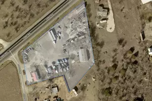 5400 Schuelke Rd, Niederwald, TX 78640 - Photo 1