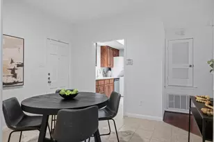 2529 Rio Grande St, Austin, TX 78705 - Photo 9