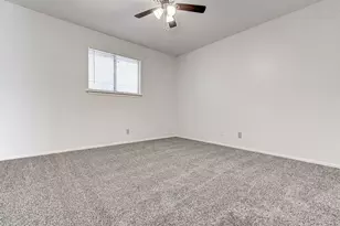 8104 Dunn St, Austin, TX 78745 - Photo 15