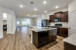 124 Maravillas Bnd, Bastrop, TX 78602 - Photo 7