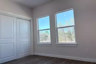 211 Big Bow, Smithville, TX 78957 - Photo 7