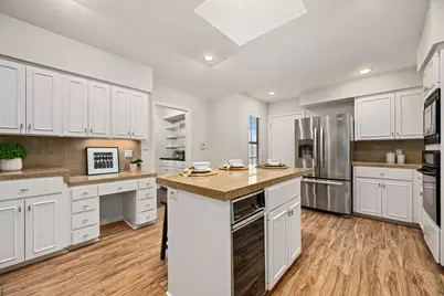 907 Vanguard Street, Lakeway, TX 78734 - Photo 15