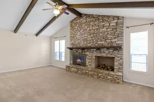 81 Family Cir, Hutto, TX 78634 - Photo 9