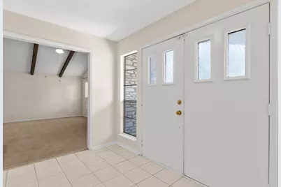 81 Family Circle, Hutto, TX 78634 - Photo 11