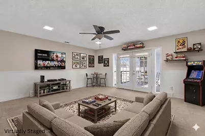 81 Family Circle, Hutto, TX 78634 - Photo 5