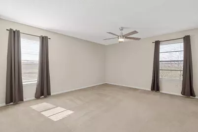 81 Family Circle, Hutto, TX 78634 - Photo 17